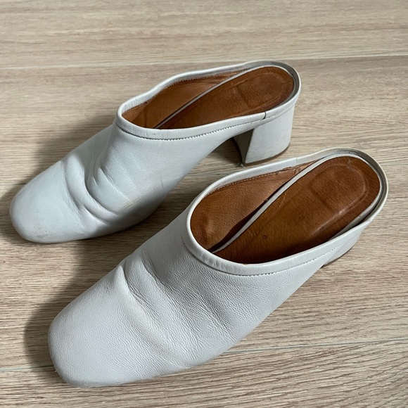 Intervalle Light Gray Mules - Picture 9 of 11
